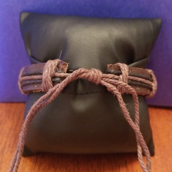 Leather Best Friend Bracelet - Picture 2 of 2